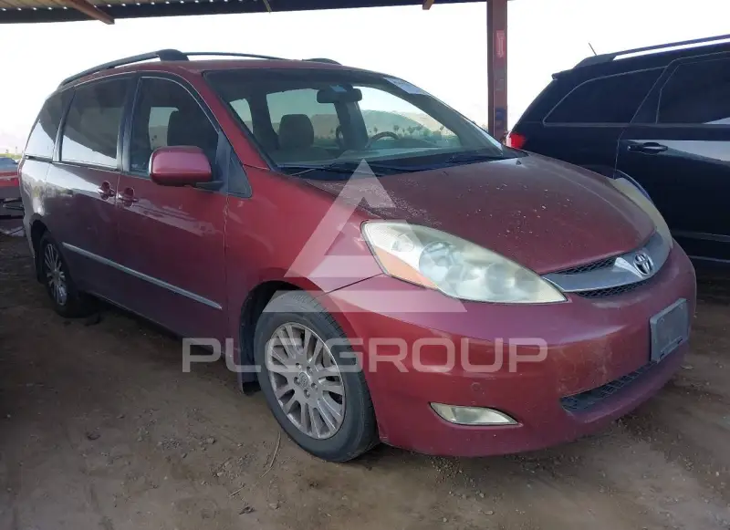 2010 Toyota SIENNA фото