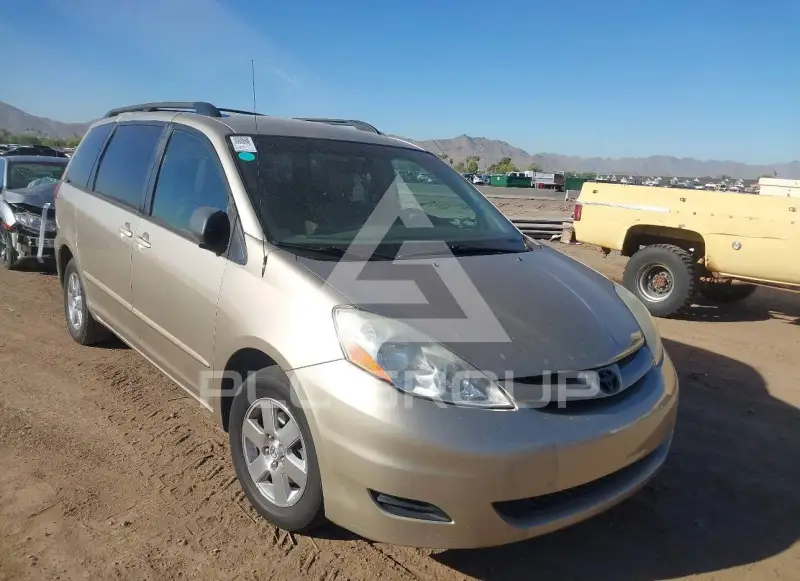2010 Toyota SIENNA фото