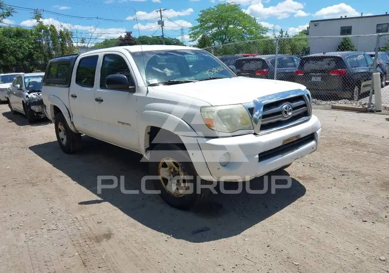 2010 Toyota TACOMA photo