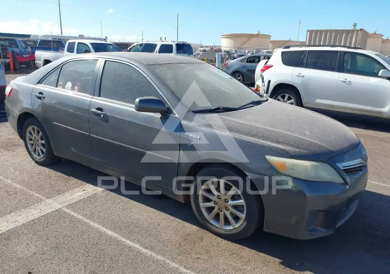 2010 Toyota CAMRY photo