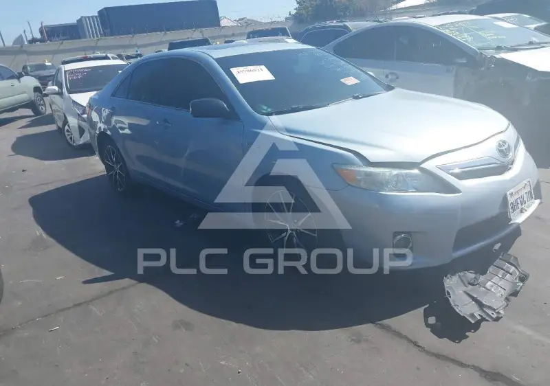 2010 Toyota CAMRY фото