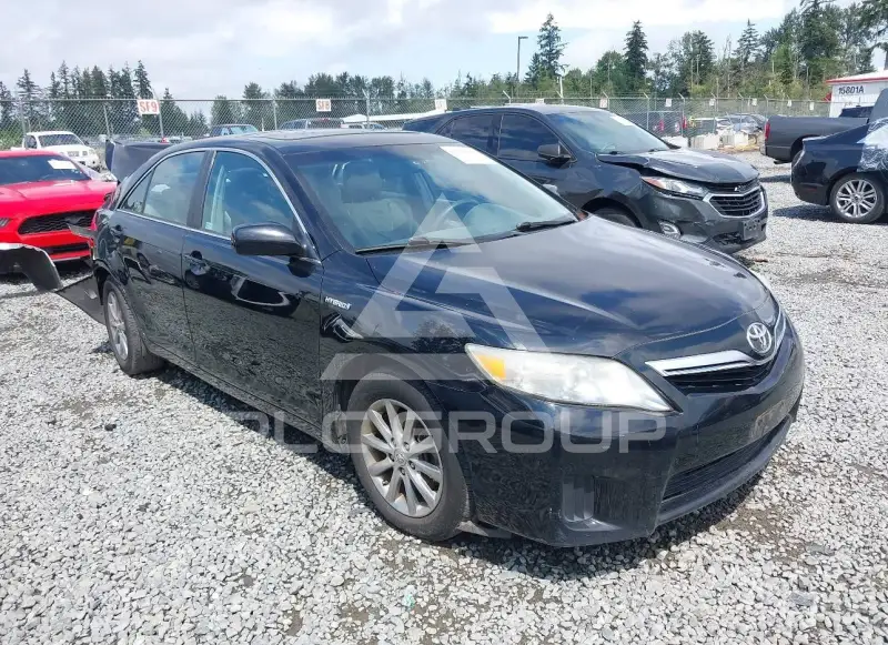 2010 Toyota CAMRY фото