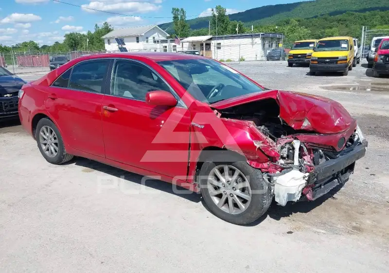 2010 Toyota CAMRY фото