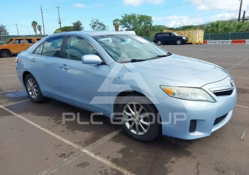 2010 Toyota CAMRY фото
