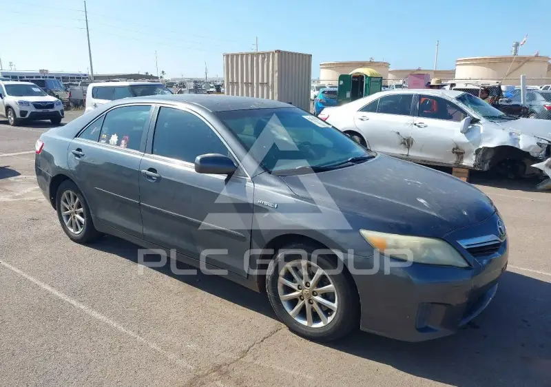 2010 Toyota CAMRY фото