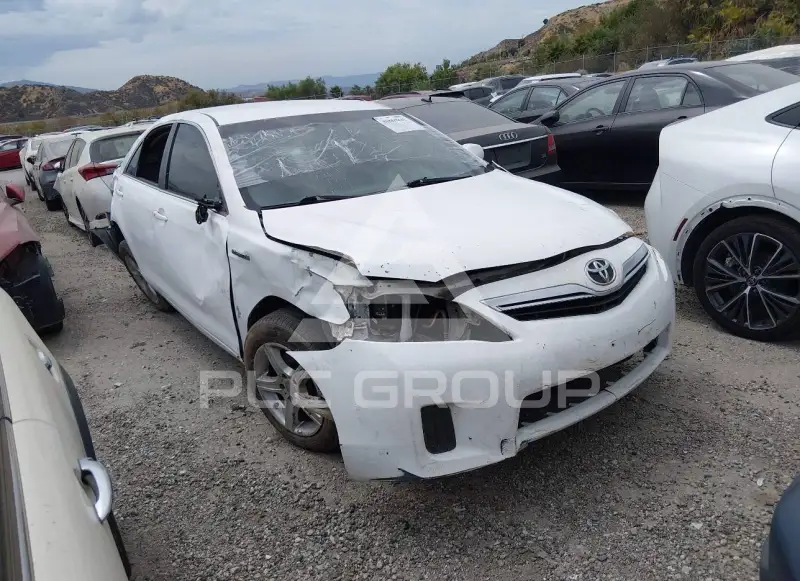 2010 Toyota CAMRY фото