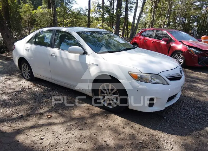 2010 Toyota CAMRY фото