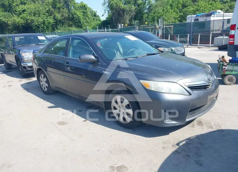 2010 Toyota CAMRY фото