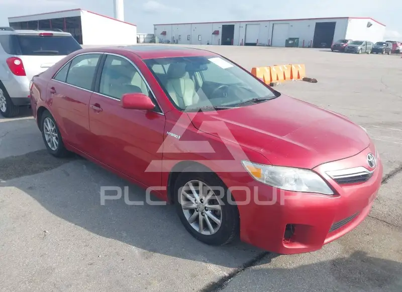 2010 Toyota CAMRY photo