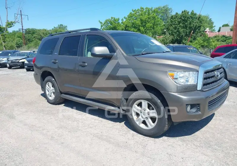 2010 Toyota SEQUOIA фото