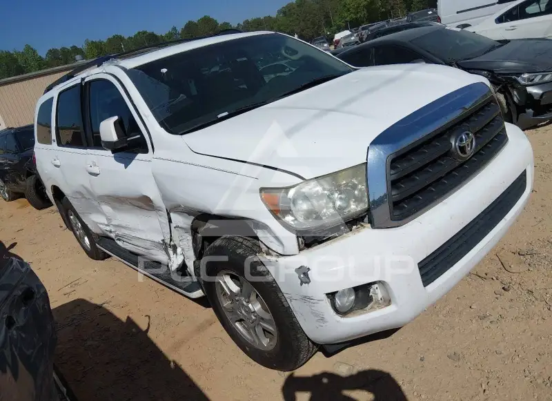 2010 Toyota SEQUOIA photo