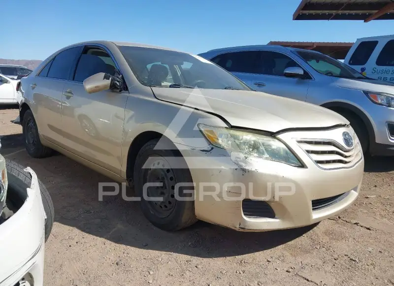 2010 Toyota CAMRY photo