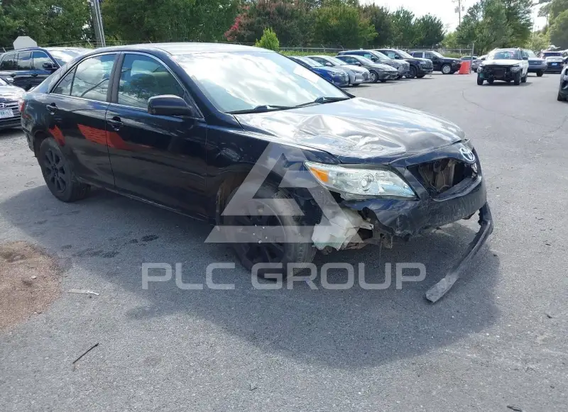 2010 Toyota CAMRY photo