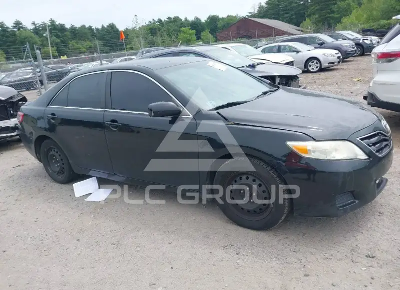 2010 Toyota CAMRY фото