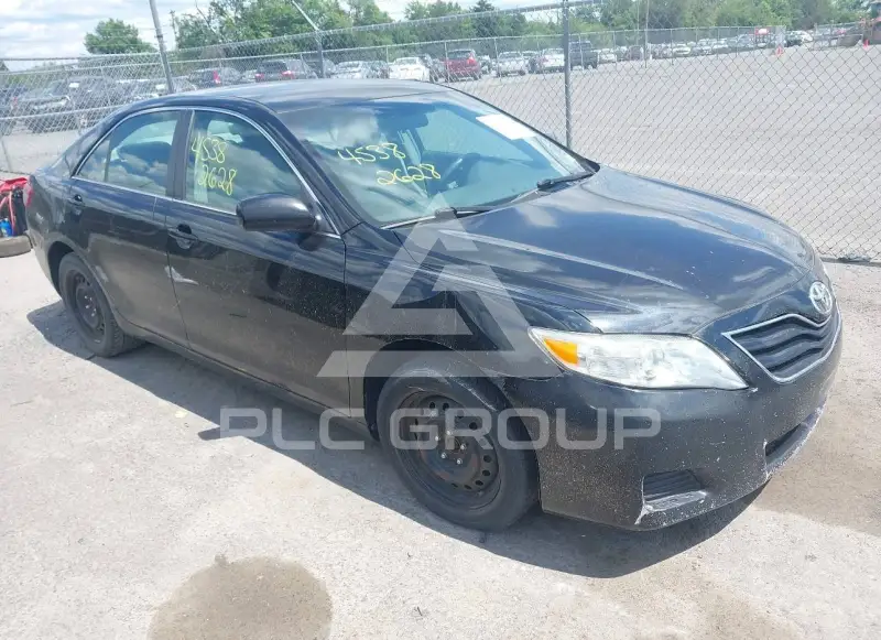 2010 Toyota CAMRY photo