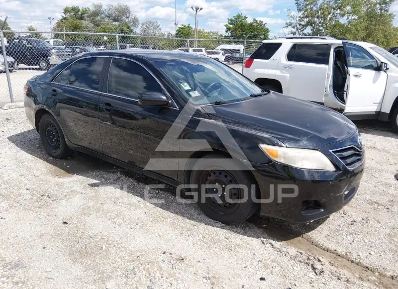 2010 Toyota CAMRY photo