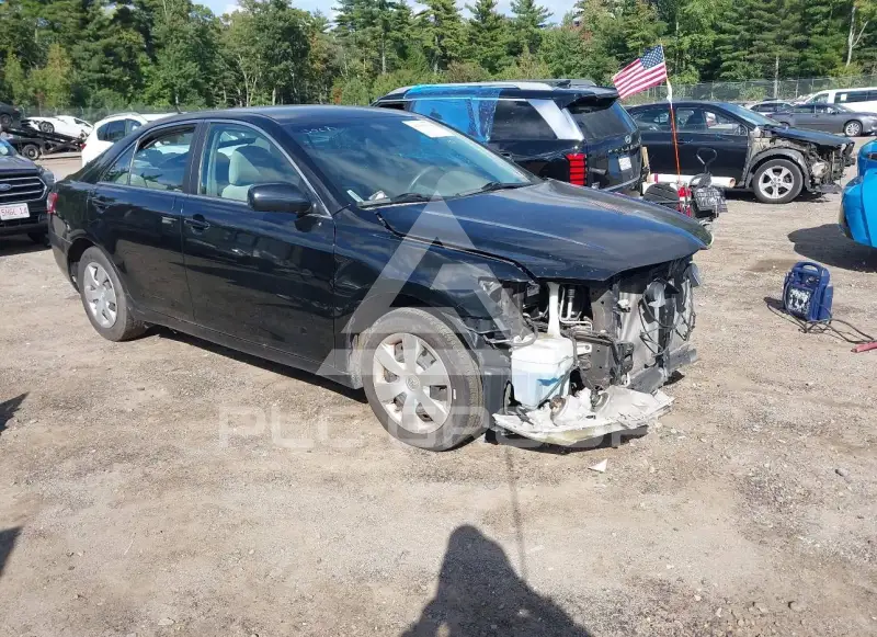 2010 Toyota CAMRY фото