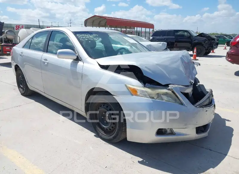 2010 Toyota CAMRY фото