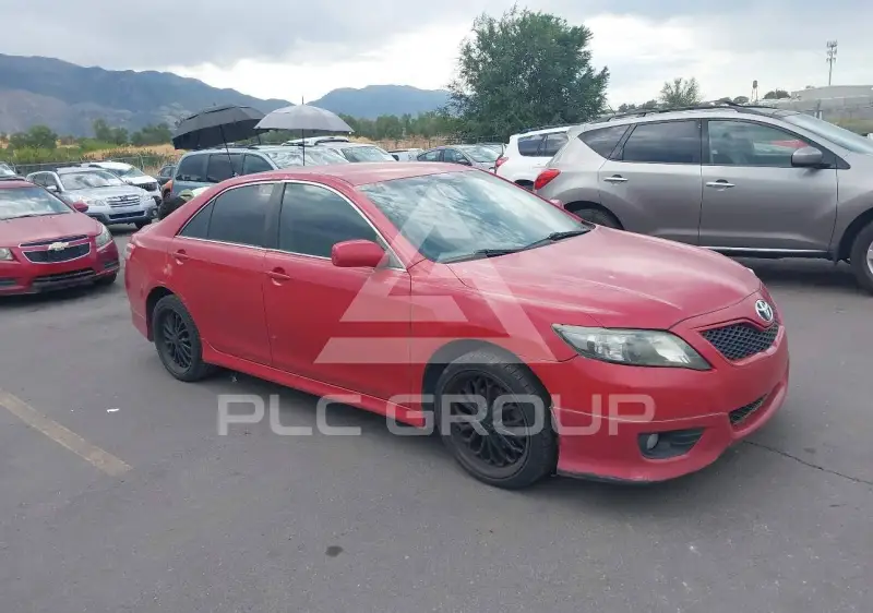 2010 Toyota CAMRY фото