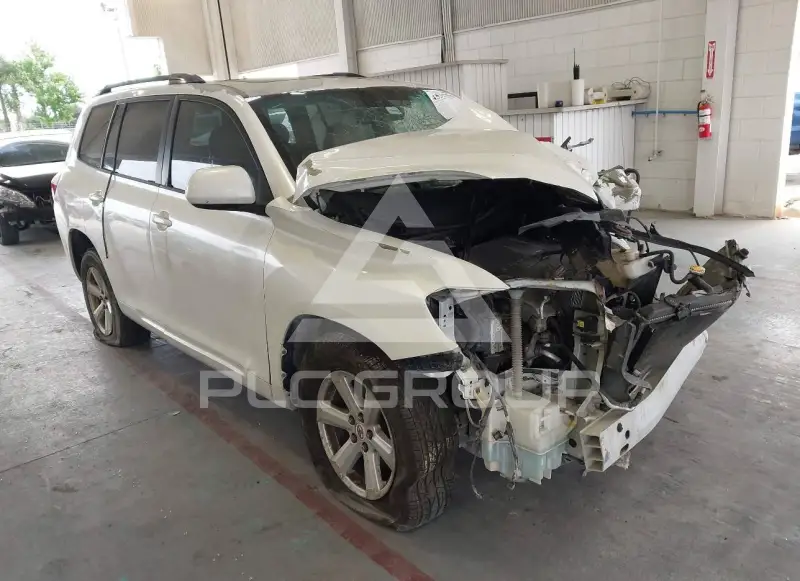 2010 Toyota Highlander фото