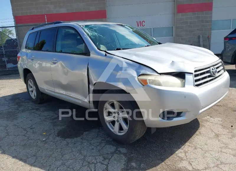 2010 Toyota Highlander фото