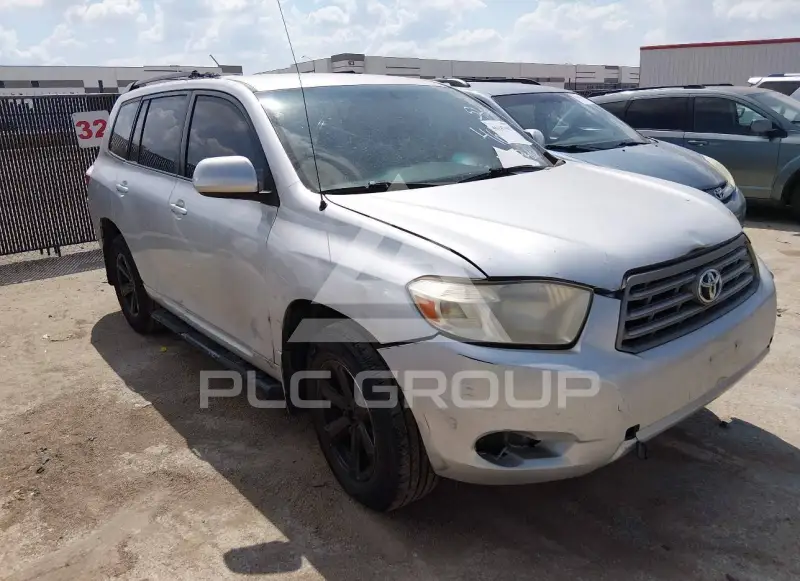 2010 Toyota Highlander photo