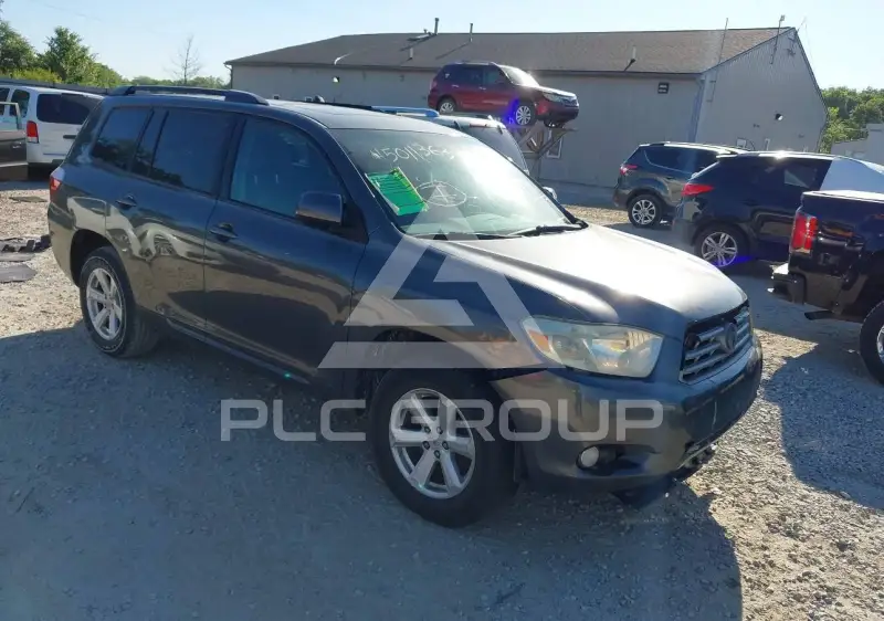 2010 Toyota Highlander photo