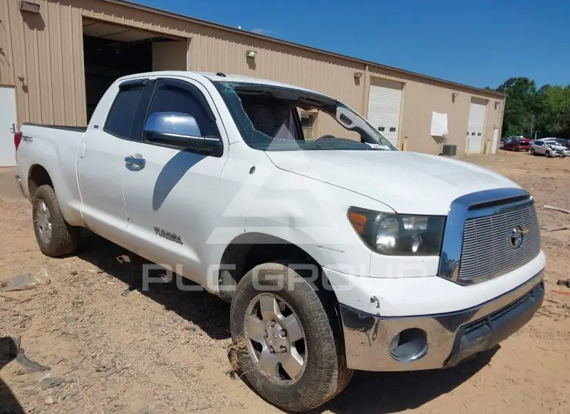 2010 Toyota TUNDRA фото