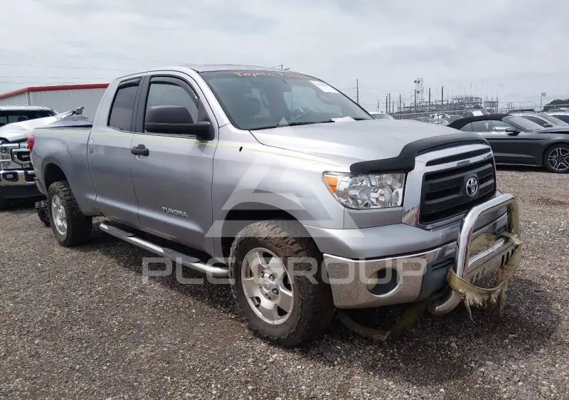 2010 Toyota TUNDRA фото