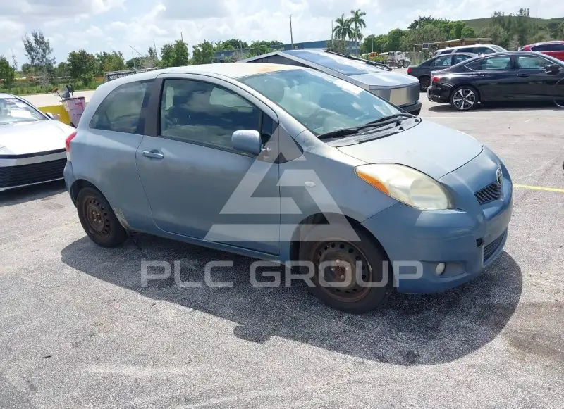 2010 Toyota YARIS фото