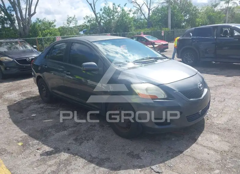 2010 Toyota YARIS фото