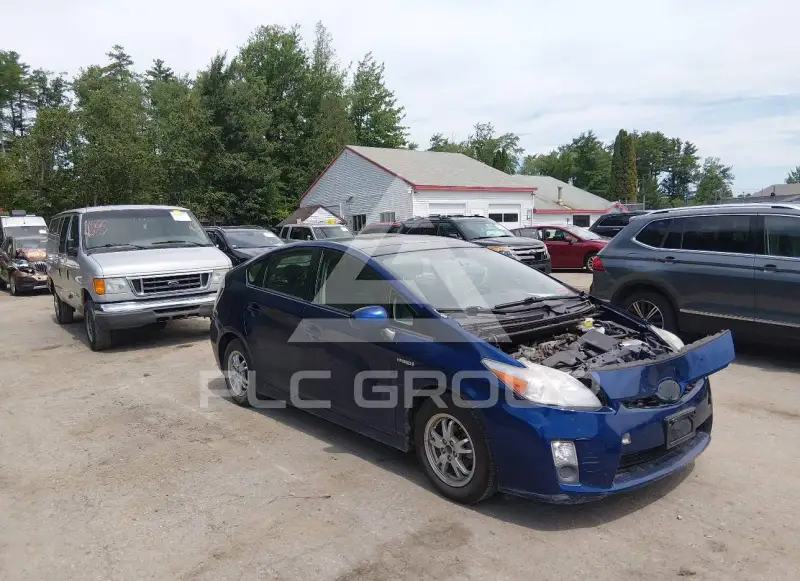 2010 Toyota PRIUS фото