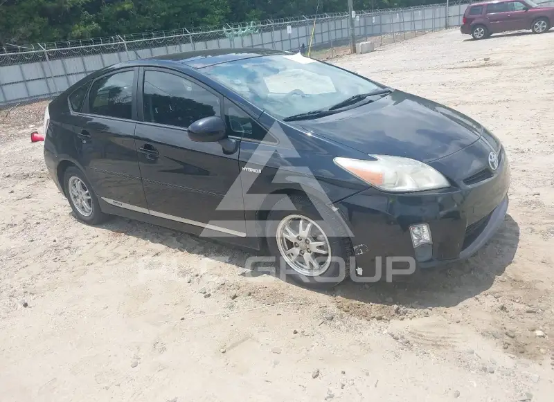 2010 Toyota PRIUS фото