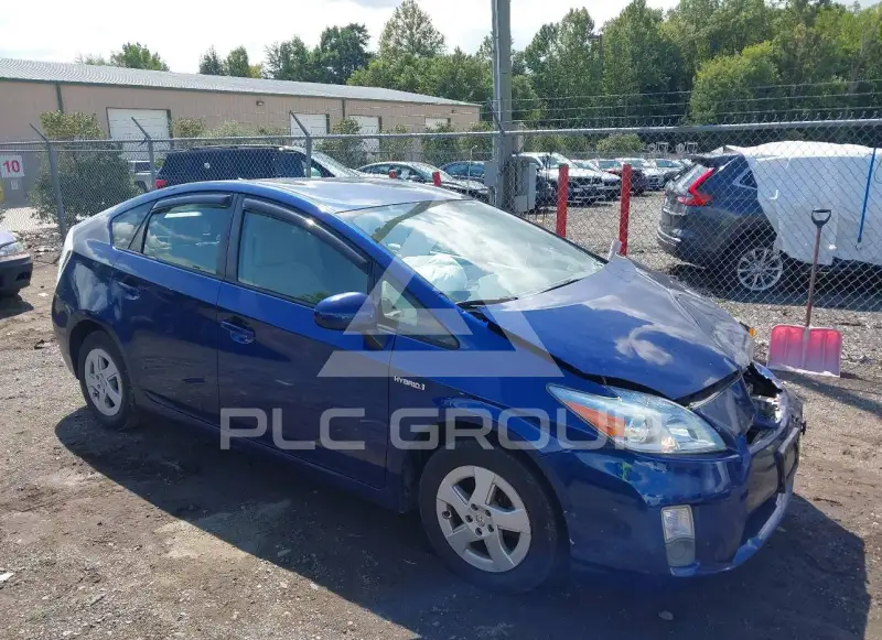 2010 Toyota PRIUS фото