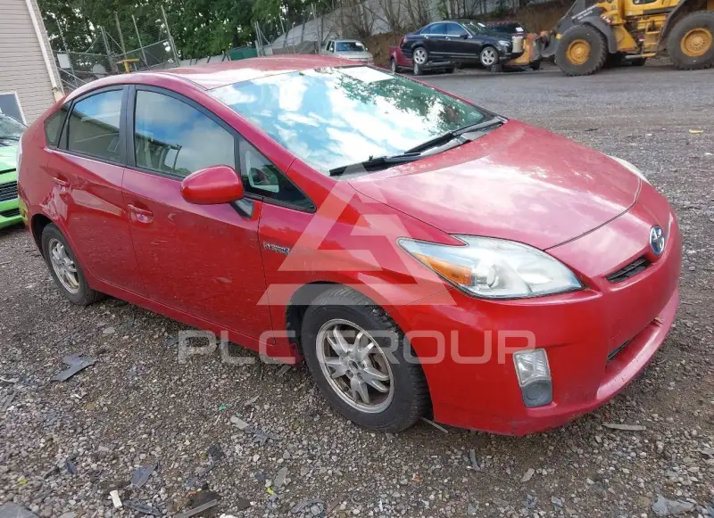 2010 Toyota PRIUS фото