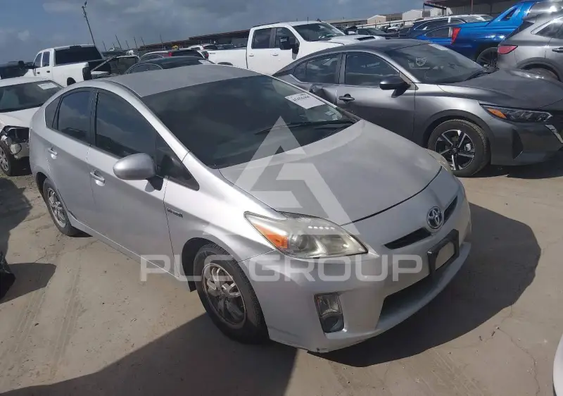 2010 Toyota PRIUS фото