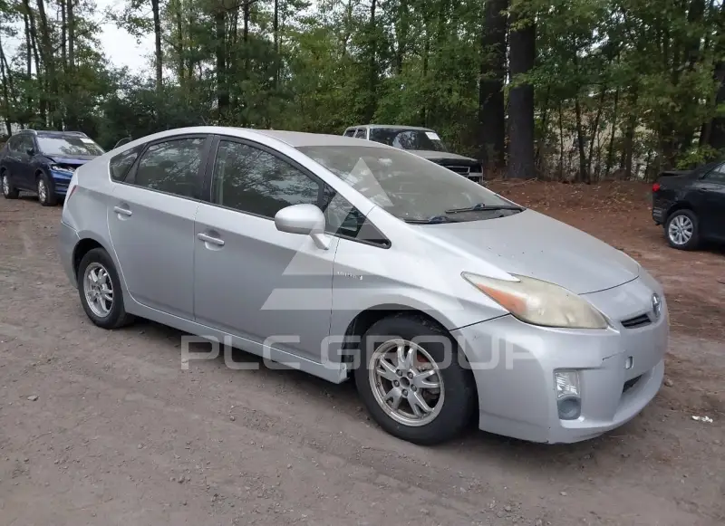 2010 Toyota PRIUS фото