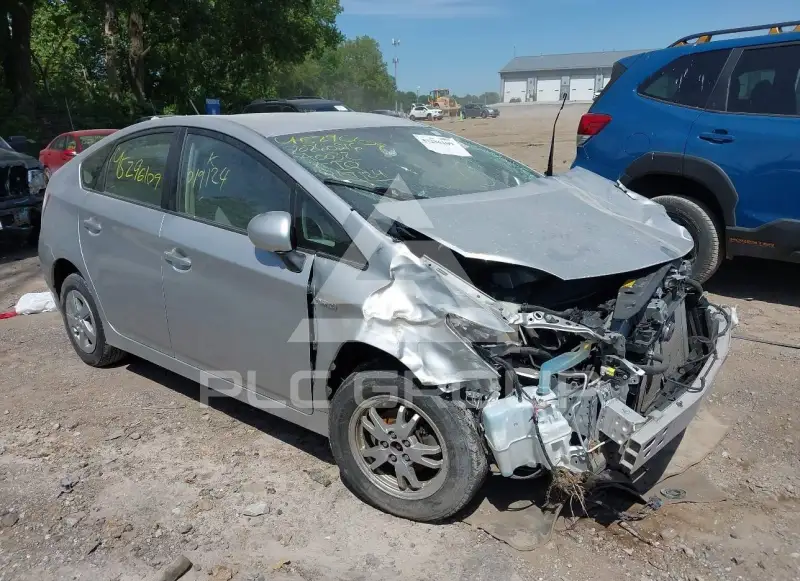 2010 Toyota PRIUS фото