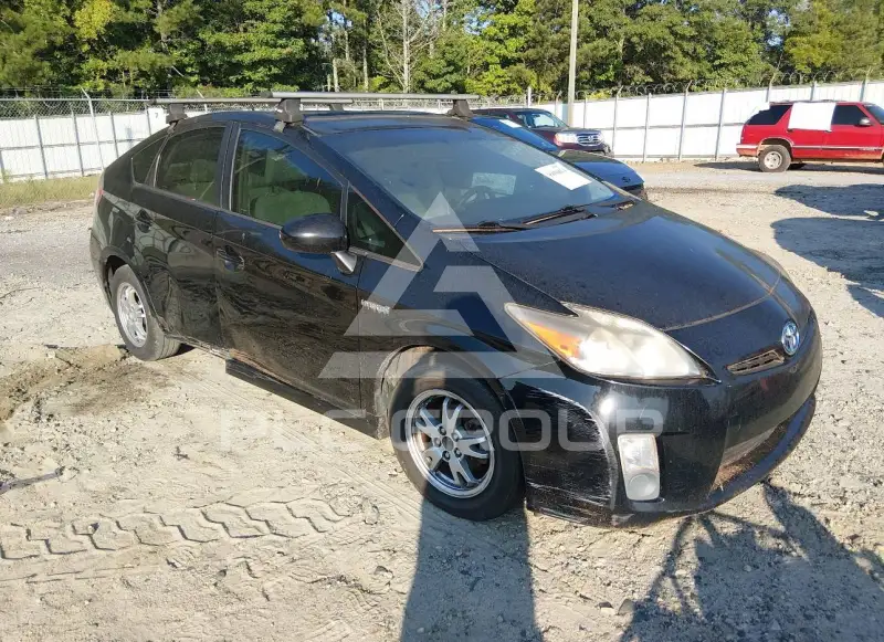 2010 Toyota PRIUS фото