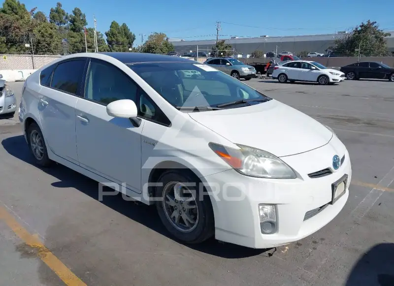 2010 Toyota PRIUS фото