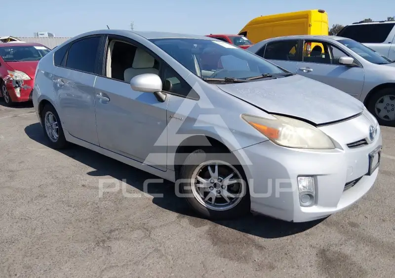 2010 Toyota PRIUS фото