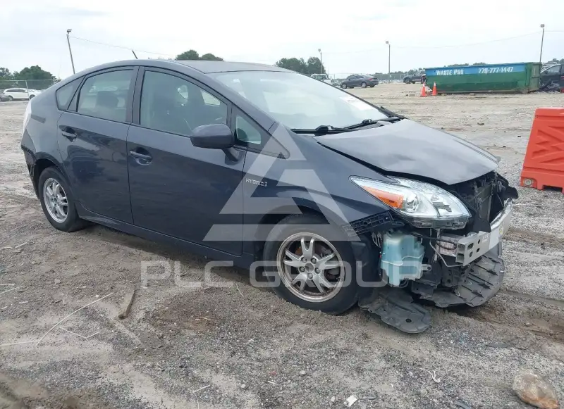 2010 Toyota PRIUS фото