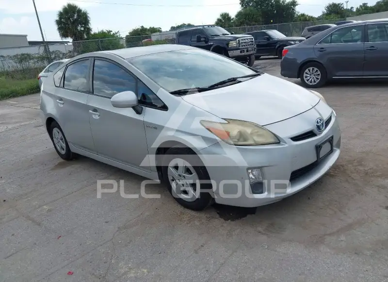 2010 Toyota PRIUS фото