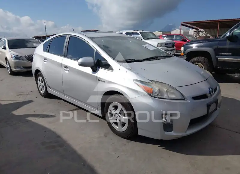2010 Toyota PRIUS фото