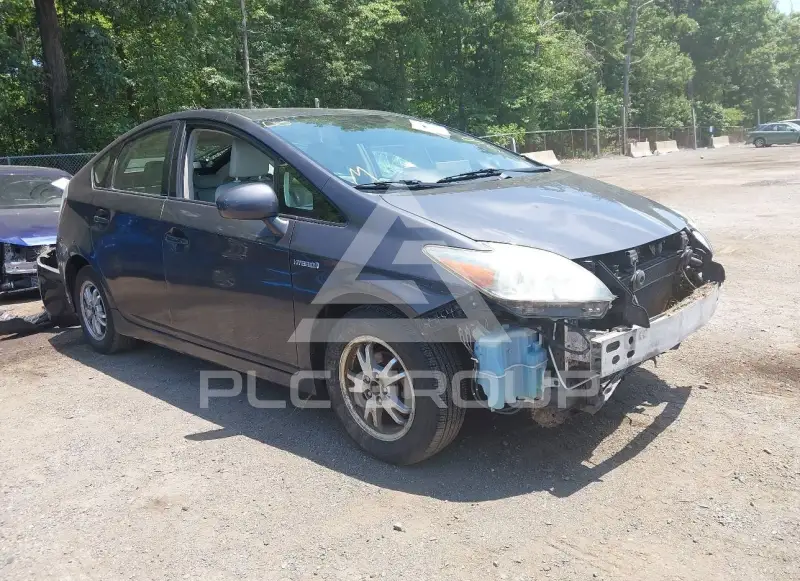 2010 Toyota PRIUS фото