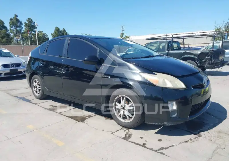 2010 Toyota PRIUS фото