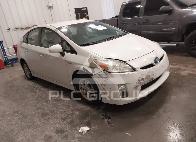 2010 Toyota PRIUS фото
