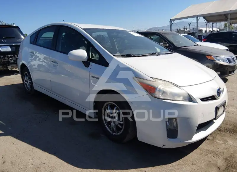 2010 Toyota PRIUS фото