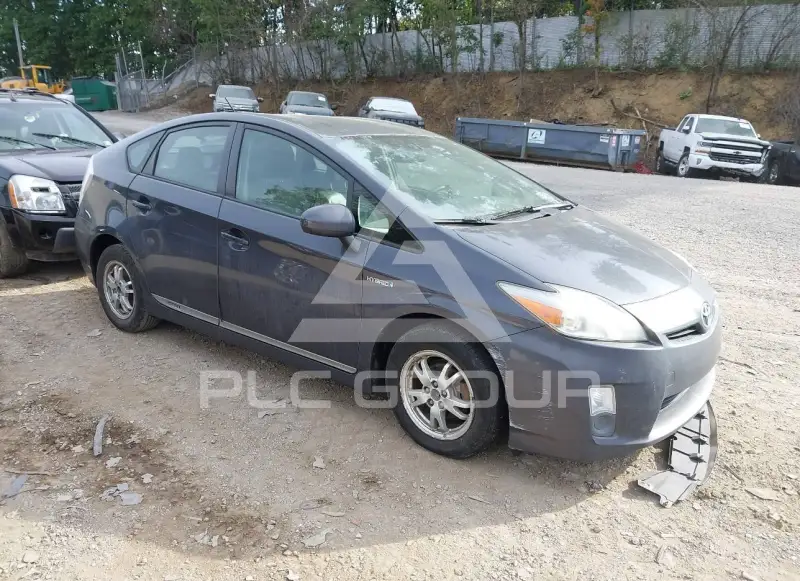 2010 Toyota PRIUS фото