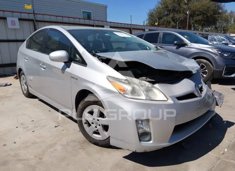 2010 Toyota PRIUS фото